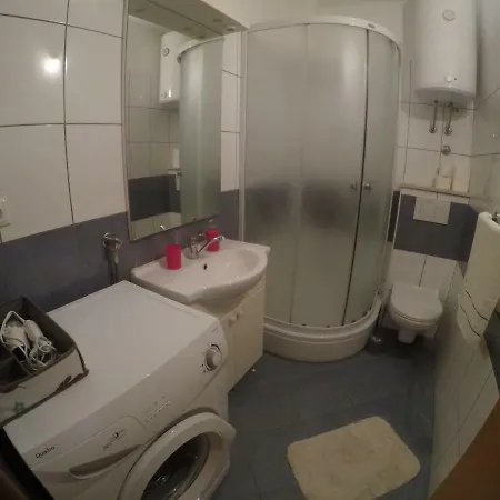 Apartman Toma * Σπλιτ
